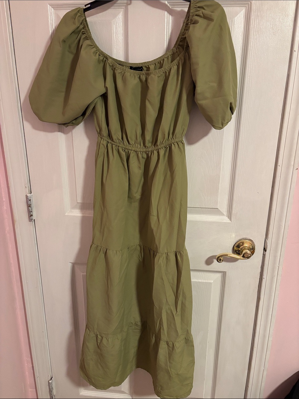 Puff-Sleeve Maxi Dress in Olive